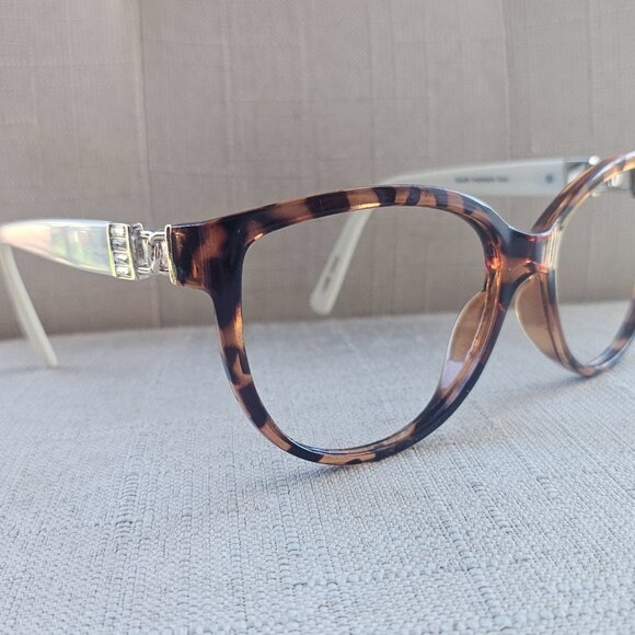 South Hampton Women Sunglasses SHS 6003 Frames Brown White 57[]16-135 - Picture 4 of 16